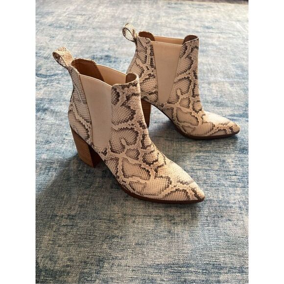 Steve Madden Cream Brown Snake Print Knoxi Pointed Toe Booties Size 8.5 - Picture 1 of 8